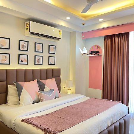 Bedchambers Medicity Serviced Apartments In グルガウン エクステリア 写真