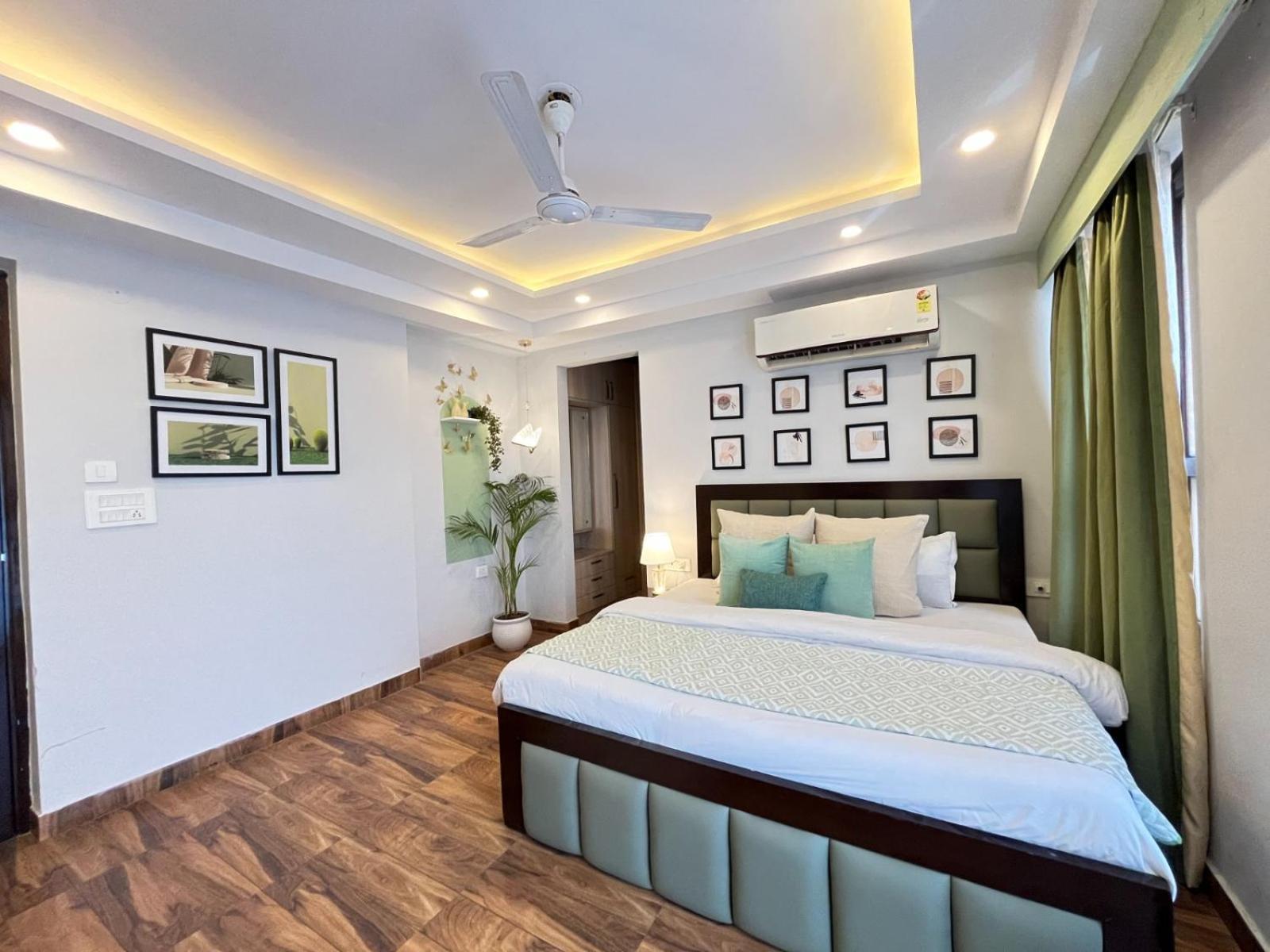 Bedchambers Medicity Serviced Apartments In グルガウン エクステリア 写真