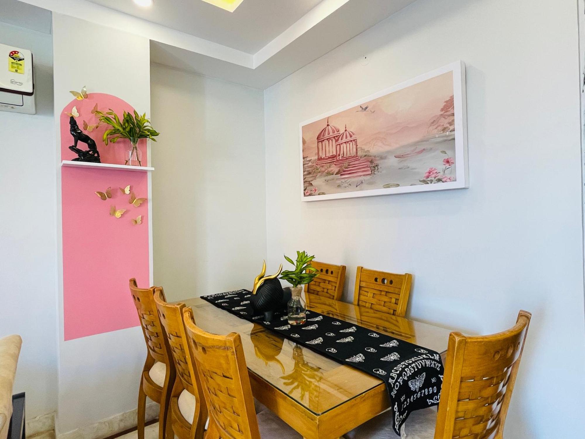 Bedchambers Medicity Serviced Apartments In グルガウン エクステリア 写真